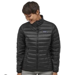 Women's Patagonia Down Sweater Jacket - Black (size M)